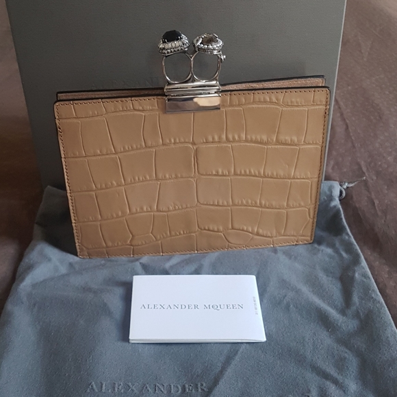 Alexander McQueen Handbags - Alexander Mcqueen Two Ring Clutch in Beige
